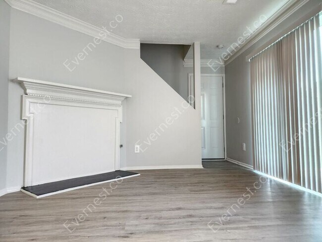 Foto del edificio - 3833 Conley Downs Dr