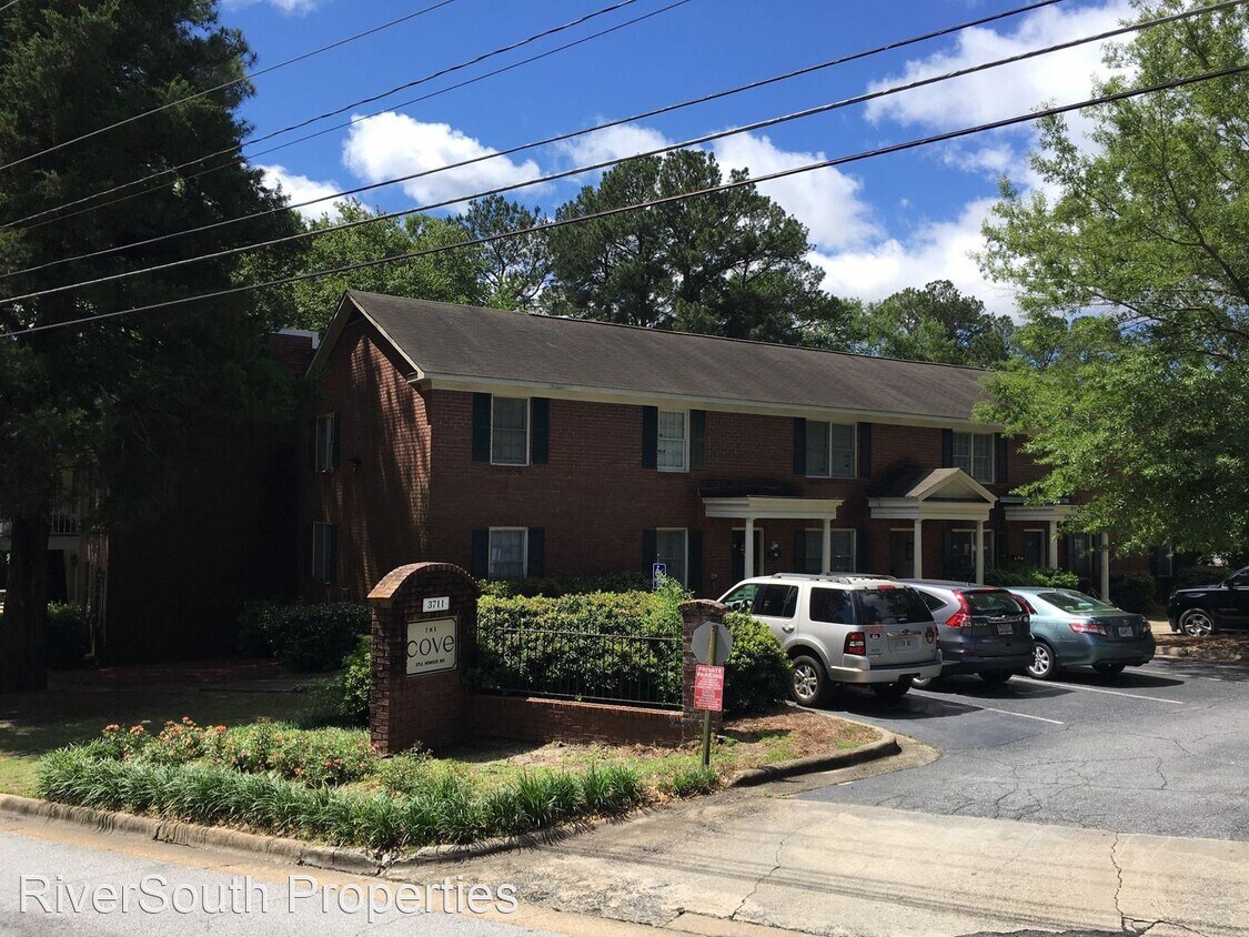 Foto principal - 3711 Armour Ave