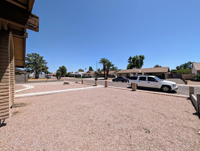 Foto del edificio - 3848 W North Ln