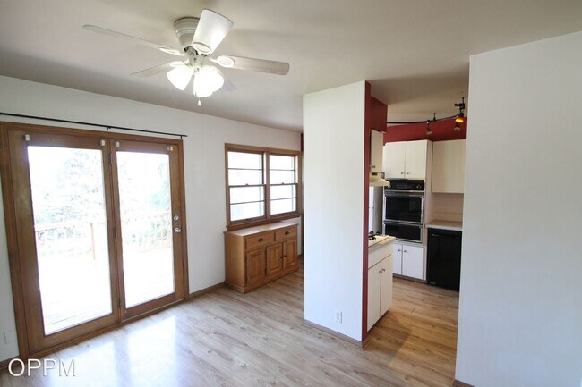 Foto del edificio - 3 br, 1.5 bath House - 6102 Bancroft St.