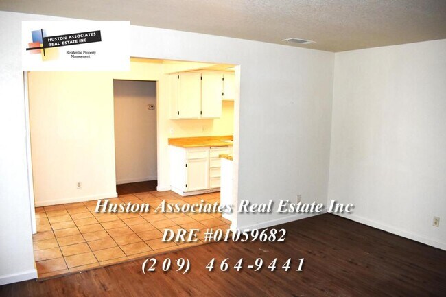 Building Photo - 2534 Plantation Pl, Stockton
