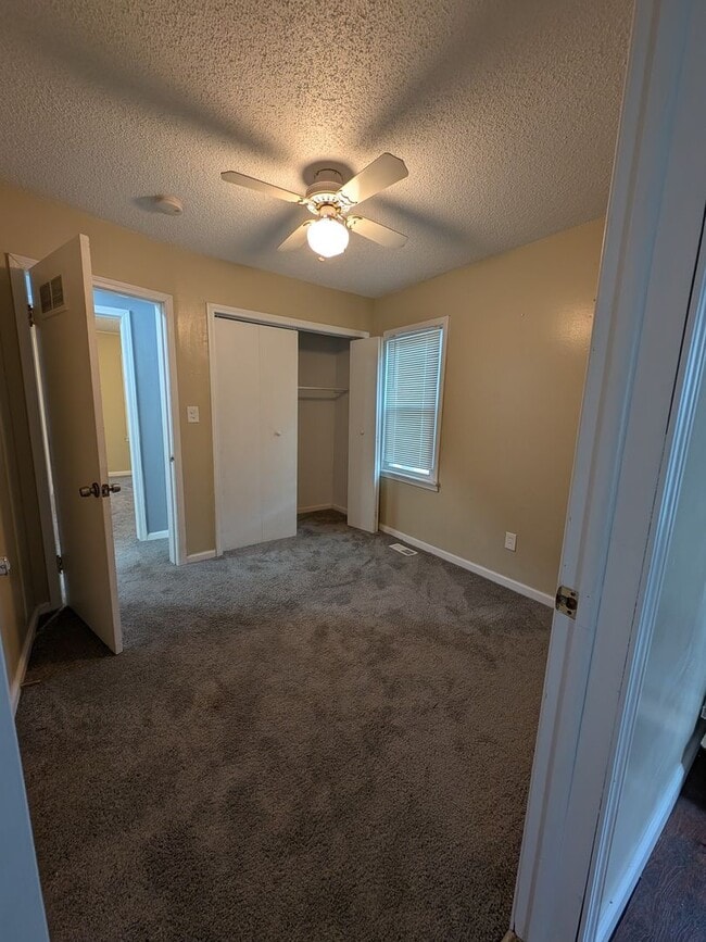 Photo - 3 bedrooms 2 bath Garden City House