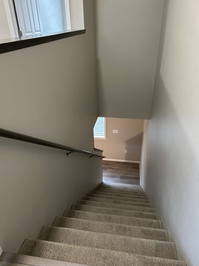 Foto del edificio - 3-Bed, 2-Bath Townhomes Near Downtown Fargo – Sewer, Garbage, Lawn & Snow Included!