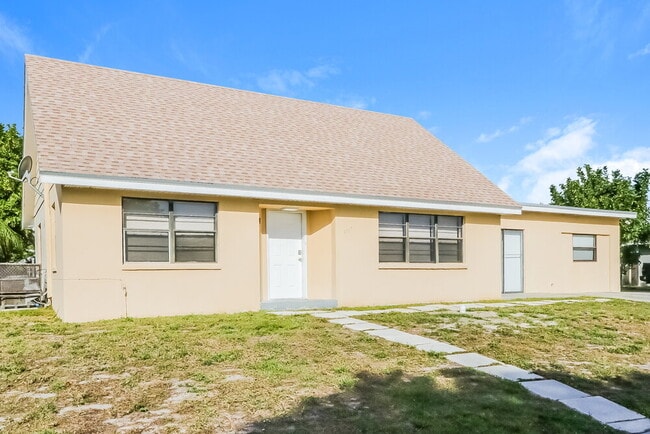 Foto del edificio - 4307 Brooks Ave