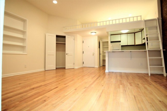 Foto del edificio - 160 W 75th St