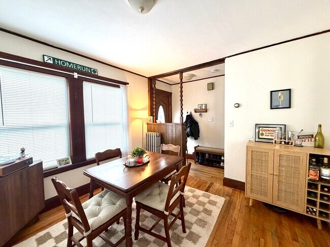 Foto del edificio - 3 Goldsmith Ave