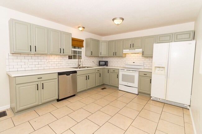 Foto del edificio - 9134 Westminister Cir Dr