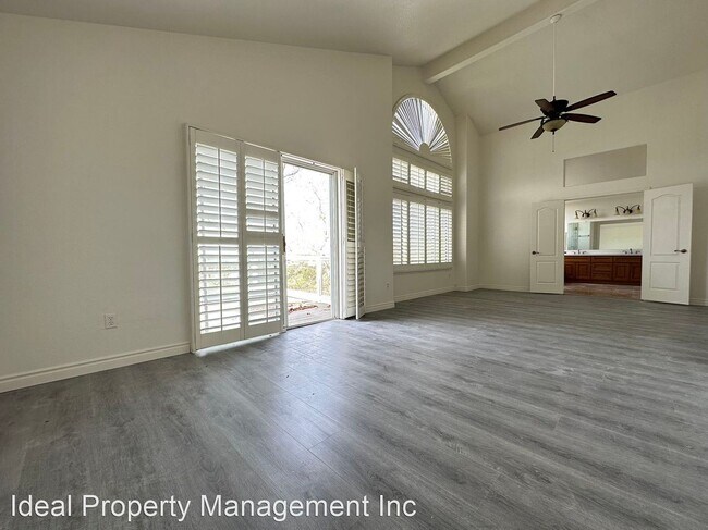 Foto del edificio - 5 br, 3 bath House - 5 Monserrat Pl