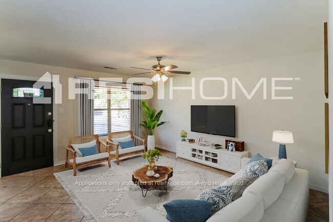 Foto del edificio - 1608 Oak Tree Drive