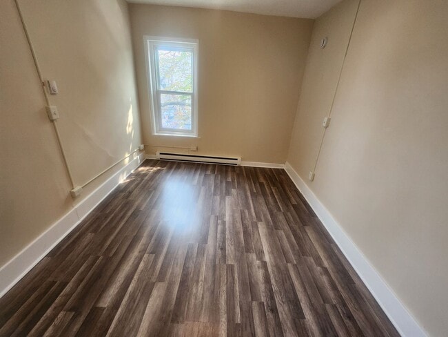 Foto del edificio - 1402 Linden St