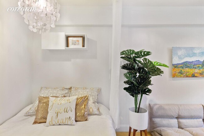 Foto del edificio - 342 E 53rd St