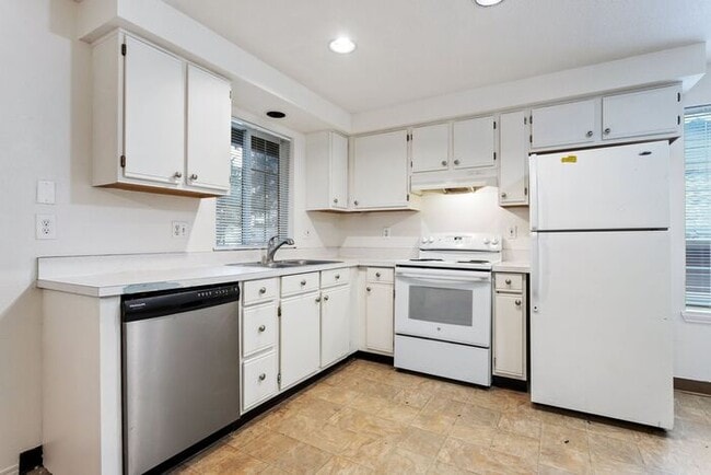 Beautiful 2 bed 1 bath apartment - Beautiful 2 bed 1 bath apartment