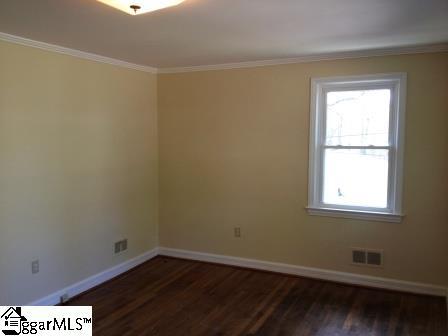 Building Photo - 307 Dupont Dr
