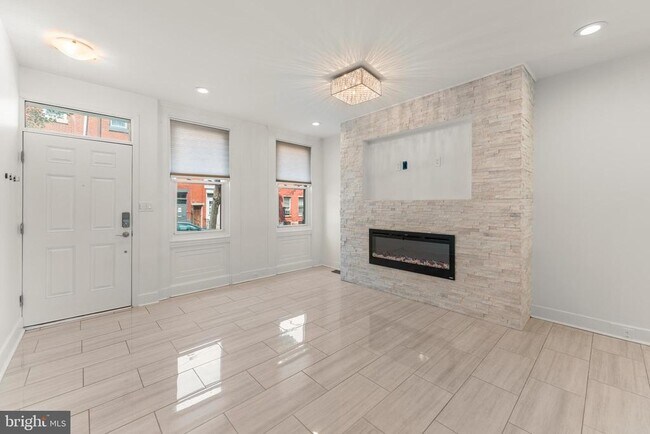 Foto del edificio - 1529 N Lawrence St