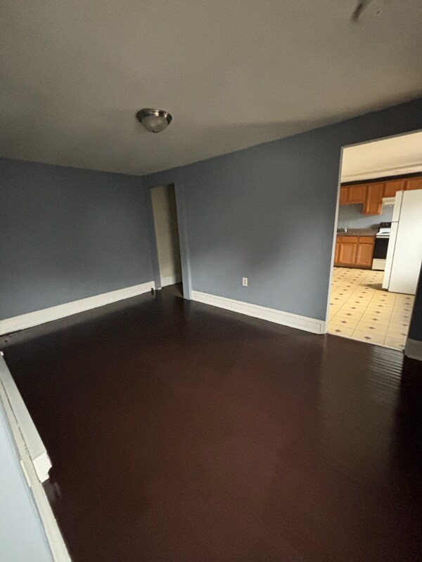 Foto del edificio - 811 W Main St