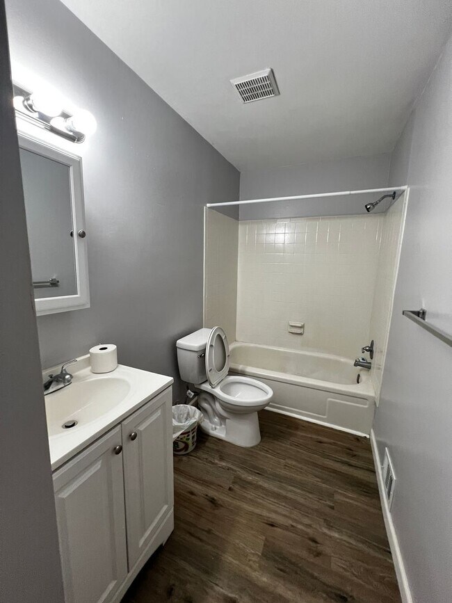 Foto del edificio - 616 N 33rd St