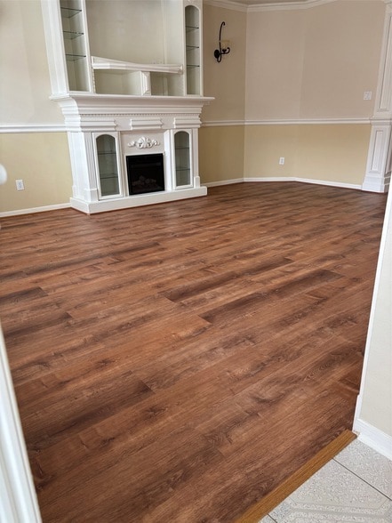 Foto del edificio - 903 Christopher Ln