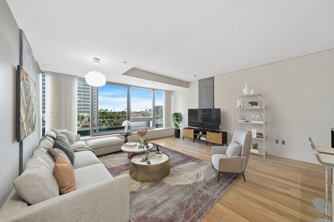 Photo - 1155 S Grand Ave Apartment