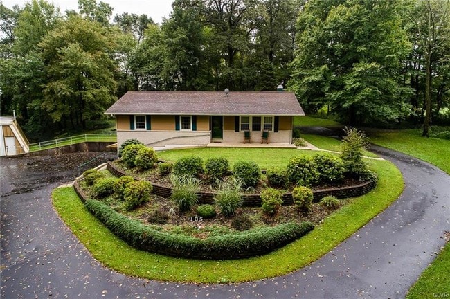 Building Photo - 4939 Wild Cherry Ln