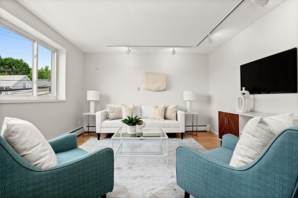 Foto principal - 410 Langley Rd
