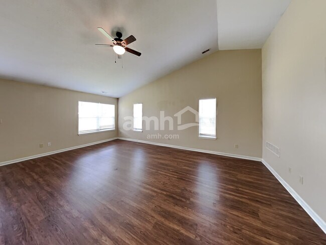 Building Photo - 7576 Gold Coin Dr