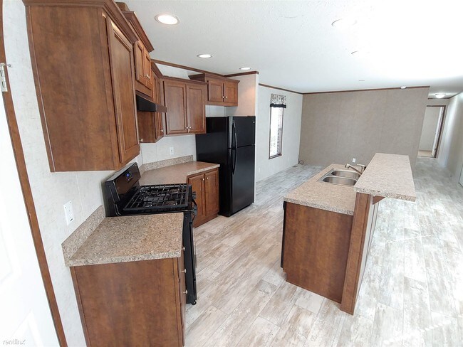 Building Photo - 3 br, 2 bath Mobile Home - 66 Berry Ln