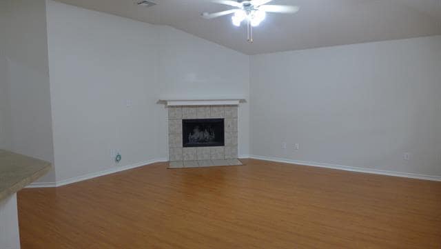 Building Photo - 3821 Red Oak St