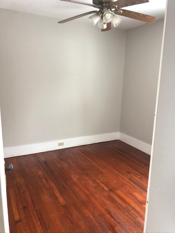 Foto del edificio - 3423 Osler Ave