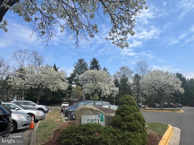 Foto del edificio - 2921 N Leisure World Blvd
