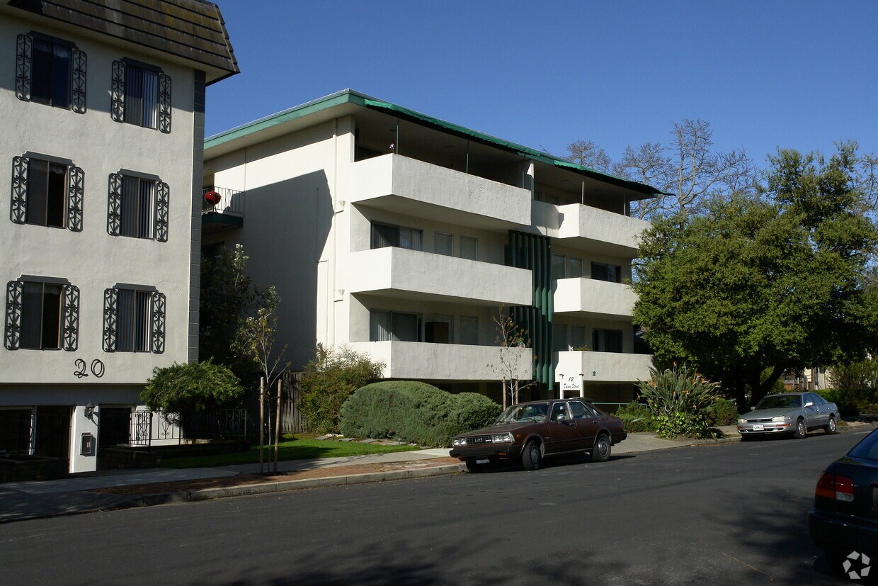 Foto del edificio - 12 Duane St