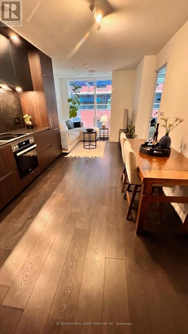 Building Photo - 15 Mercer St