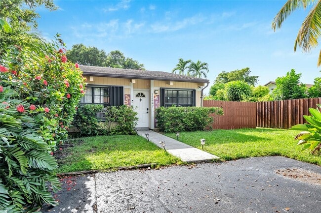 Building Photo - 13447 SW 101st Ln