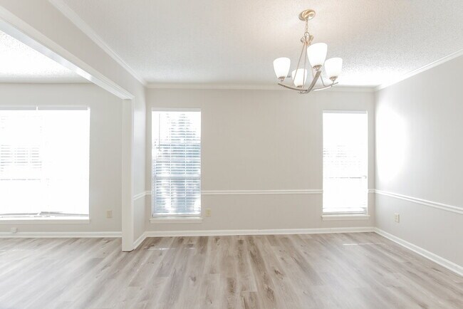 Foto del edificio - 13809 Walkers Creek Dr