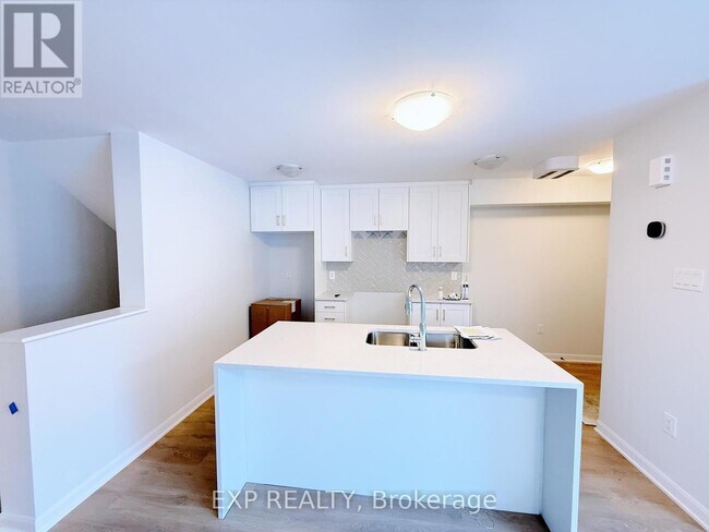 Photo du bâtiment - 1233 Creekway Private