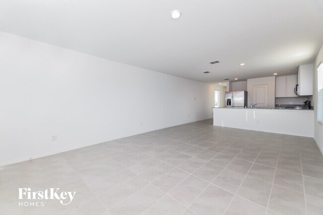 Building Photo - 153 Boxberry Wy