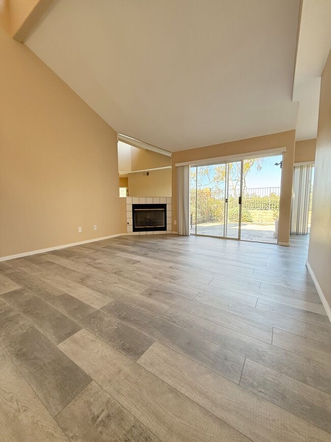 Foto del edificio - 3 Bed/3 Bath Home in Shadow Ridge Vista!