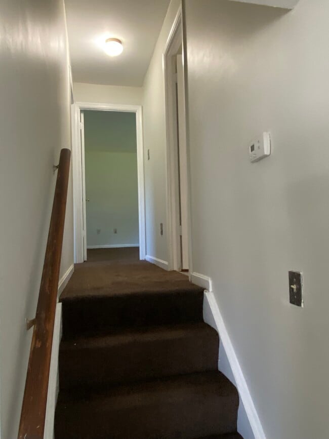 Building Photo - 6621 Greenvale Pkwy