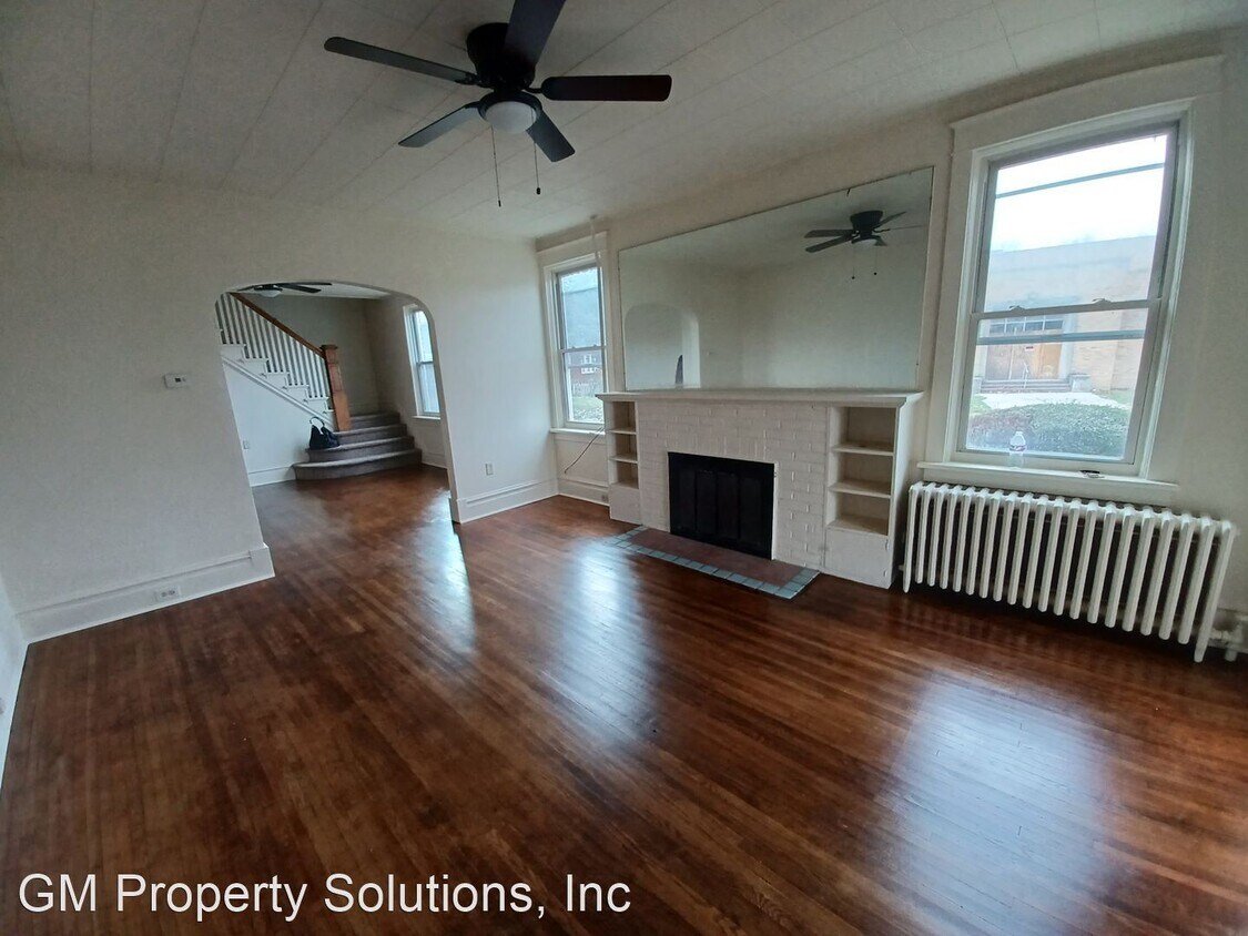 Foto principal - 3 br, 1 bath House - 501 Division Street