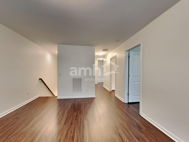 Foto del edificio - 110 Orion Way