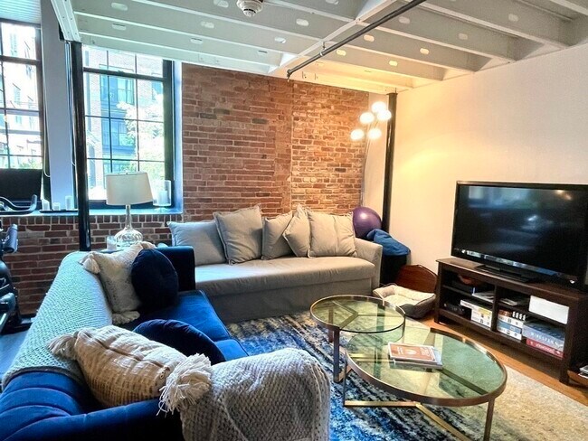 Foto del edificio - 251 Heath St