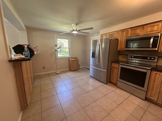 Building Photo - 233 Spring Warbler Way