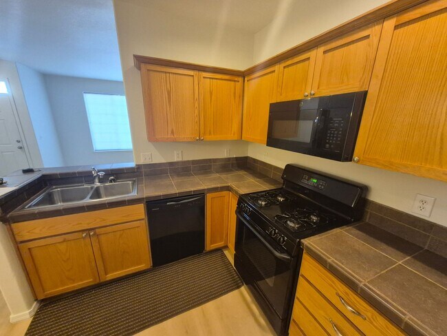 Photo - Great Townhouse in Arbor Station