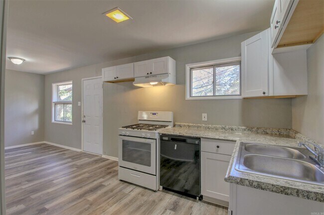 Foto del edificio - 3 N Meadowcliff Cir