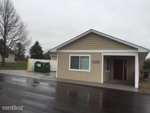 Building Photo - 2 bedroom in Mcbain MI 49657