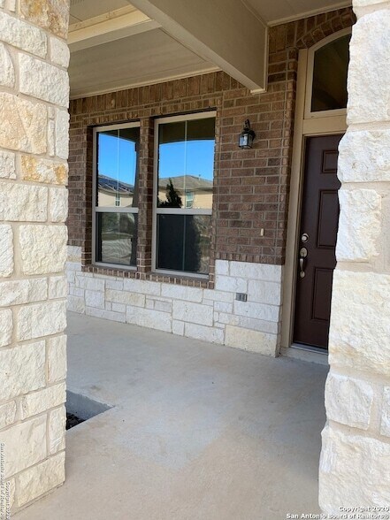 Foto del edificio - 8418 Meadow Plains
