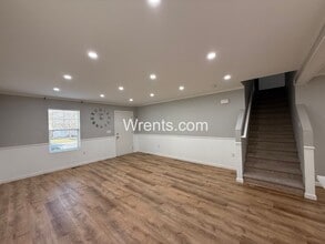 Building Photo - 8709 Cherry Ln