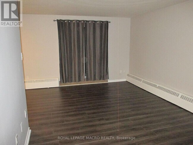 Building Photo - 485-485 Thorold Rd