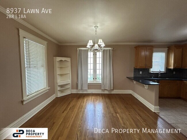 Foto del edificio - 8937 Lawn Ave
