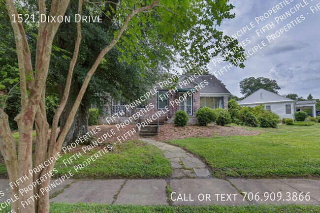Foto del edificio - 1521 S Dixon Dr