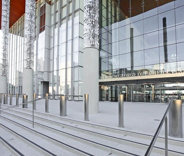 Governor George Deukmejian Courthouse won numerous awards for its design